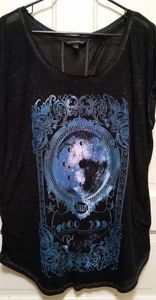 Black Moon Phase Top. Size XL